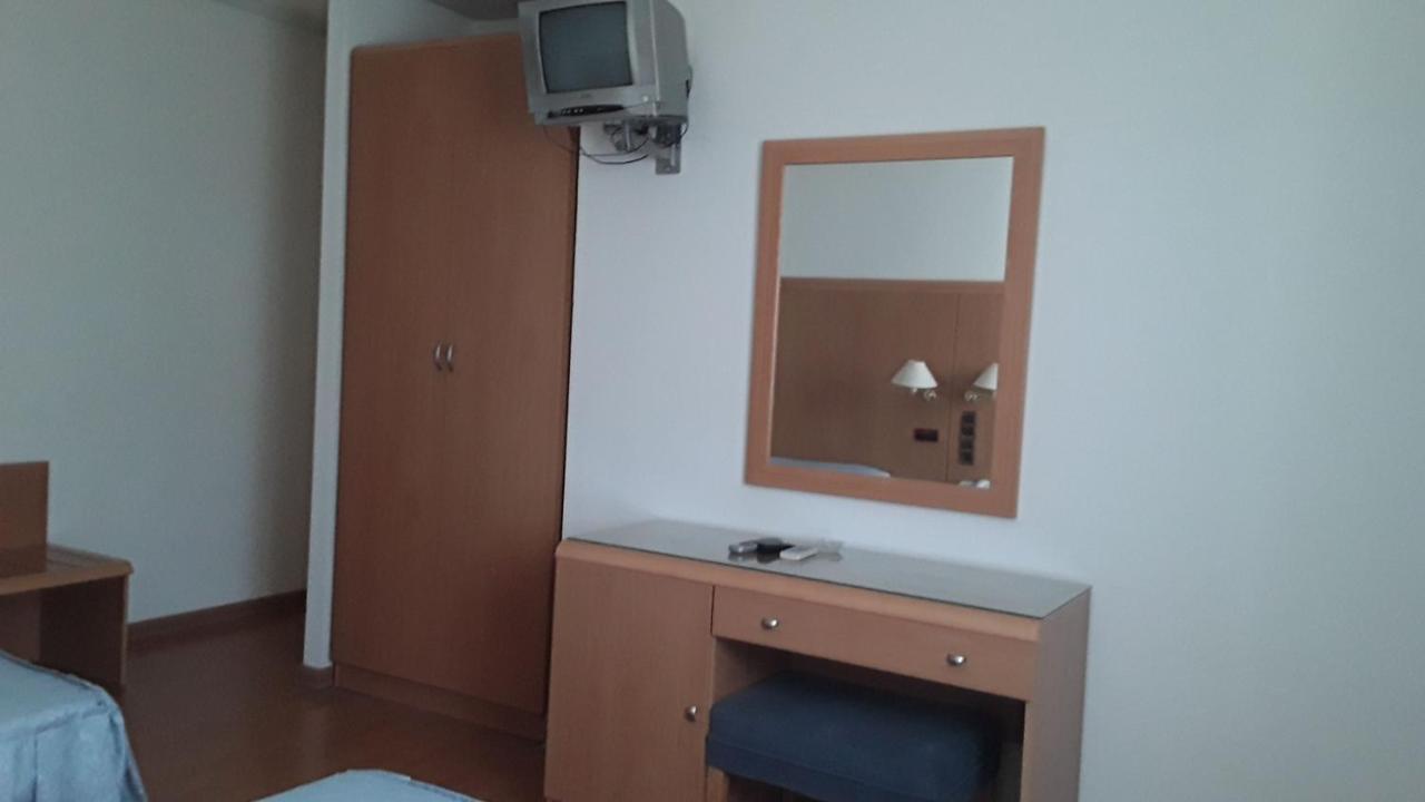 Hotel Lindaraja Peligros Buitenkant foto